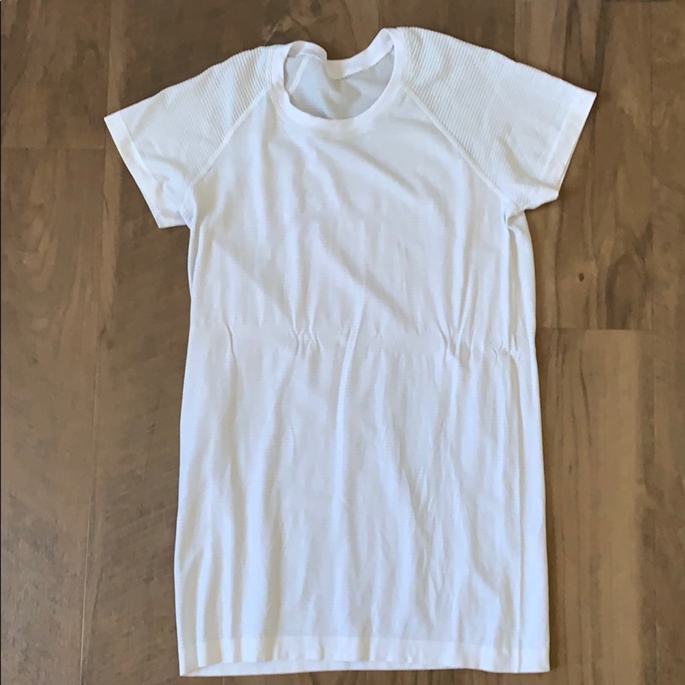 Lululemon Swiftly Tech Tee 2.0